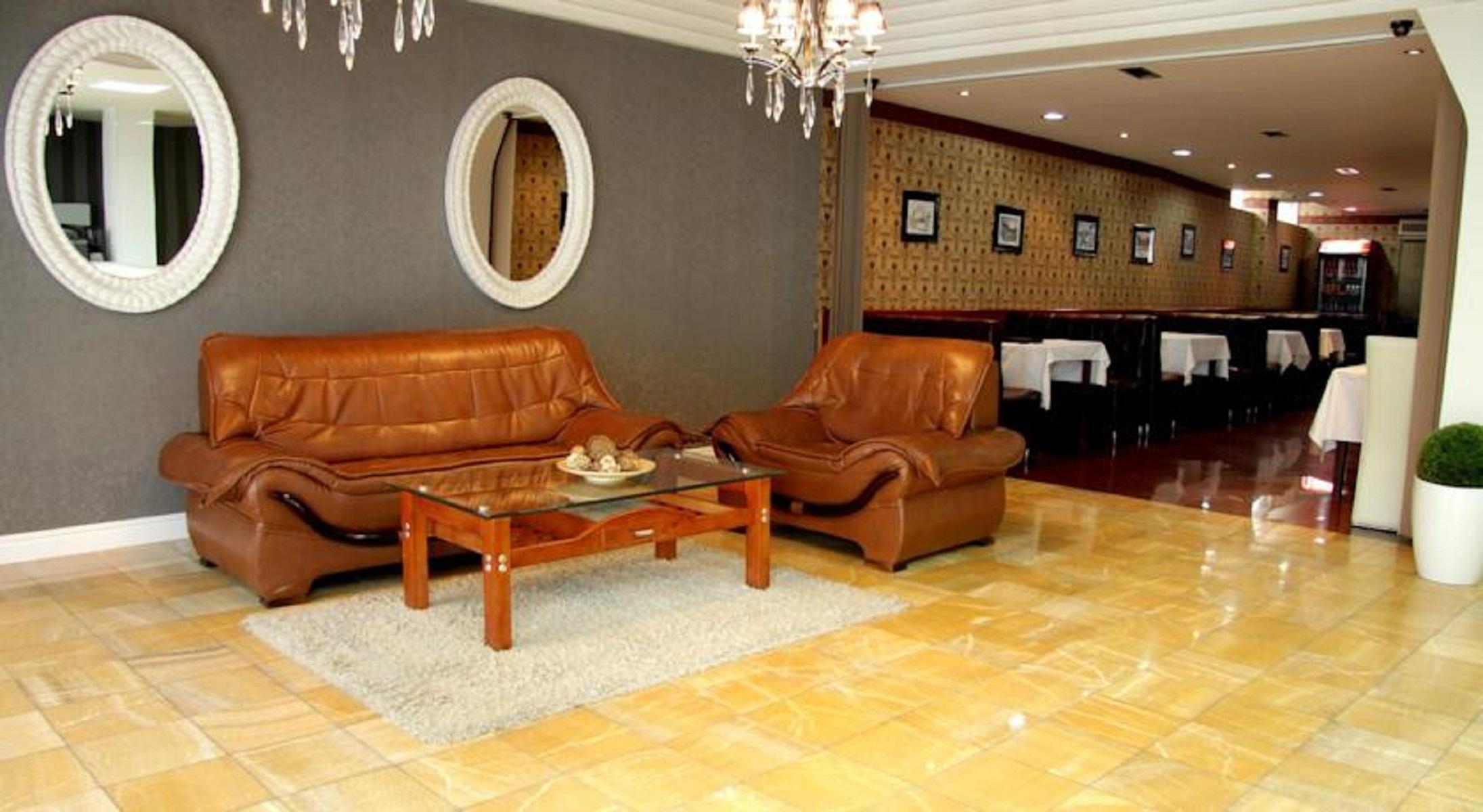 Hotel Sara & Spa Pristina Exterior photo